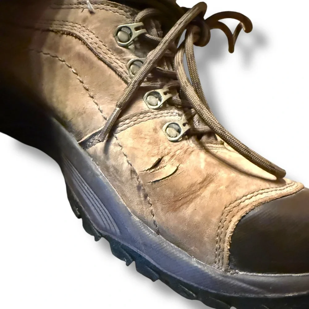 Caterpillar Diagnostic Hi Steel Toe Boots Men's Size‎ 10.5 Brown Waterproof Work